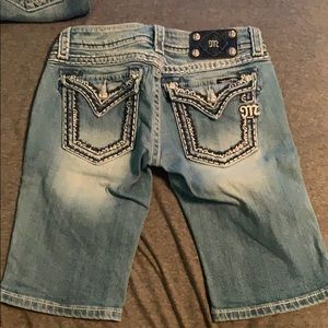 Miss me Bermuda size 26